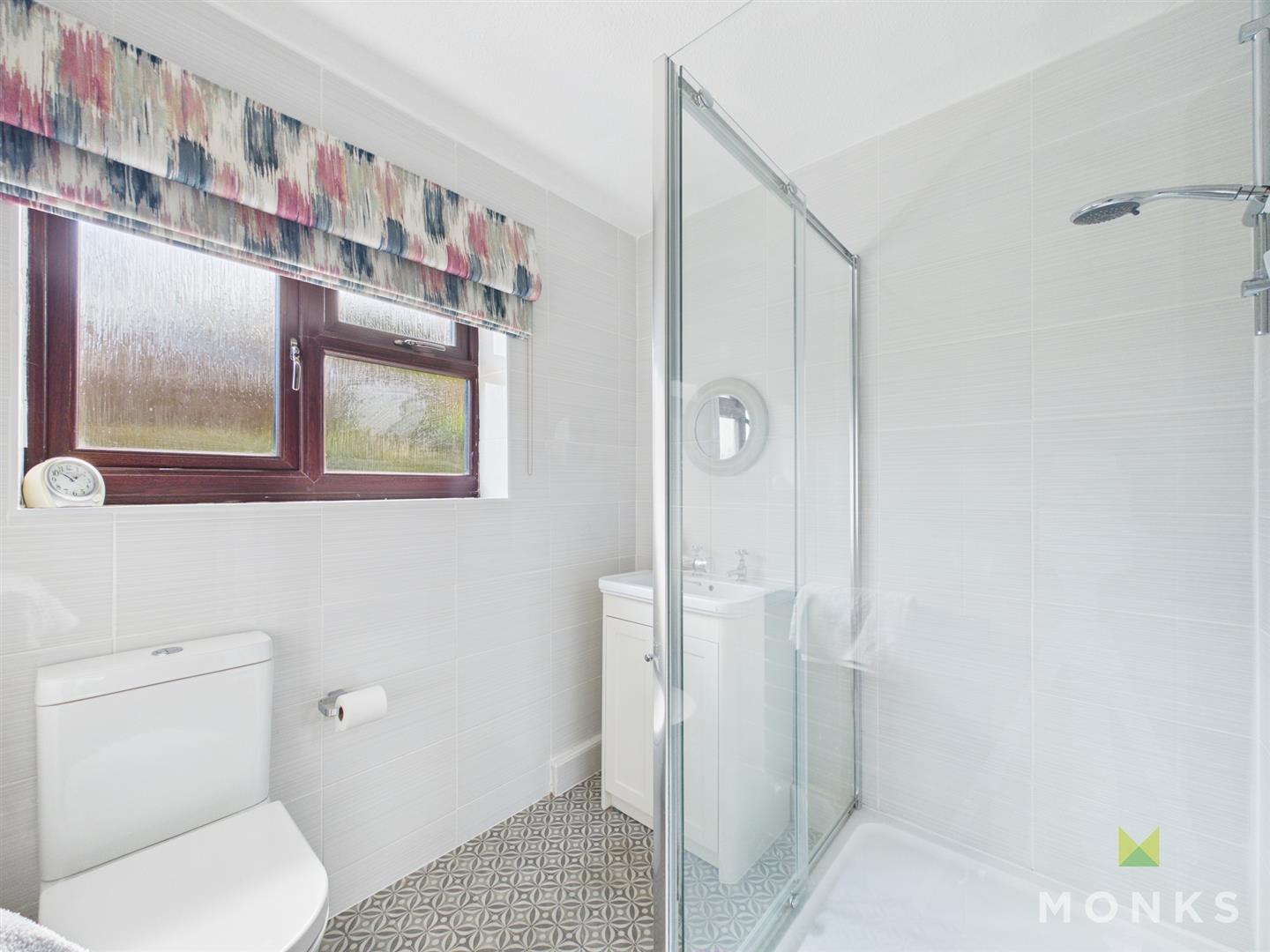 22 Llanforda Mead, Oswestry, SY11 1TS For Sale